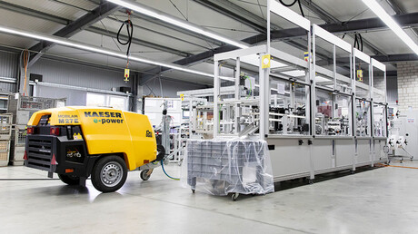 MOBILAIR M27E v proizvodnji pri družbi Unimatic.